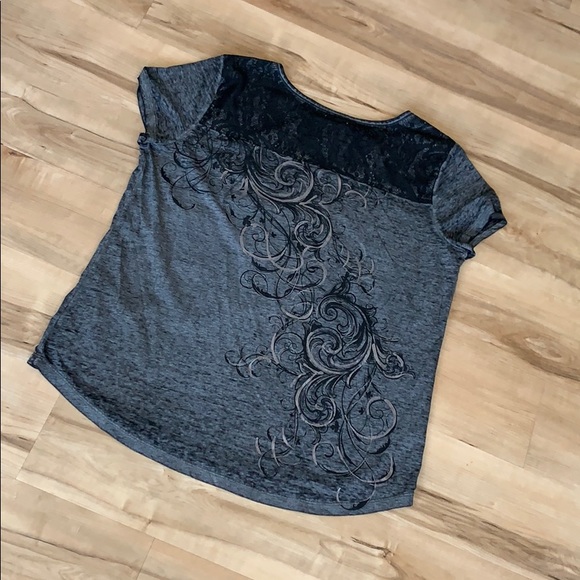 Rhinestone tee - Picture 2 of 3